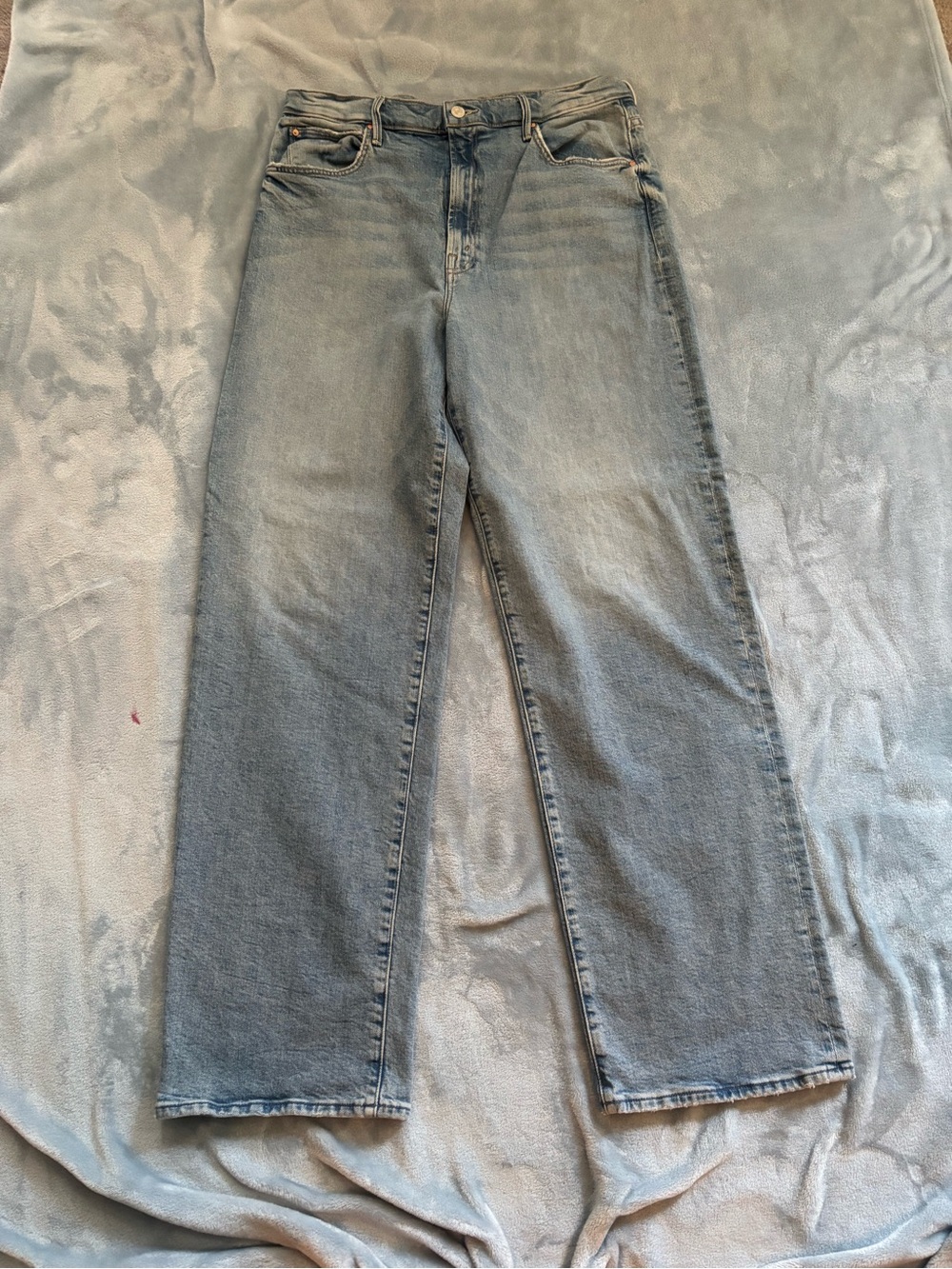 MOTHER Women’s Wide Leg Jeans in Washed Light Blue